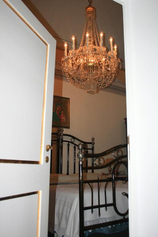 Palazzo Franza Musaro أُجينتو الغرفة الصورة
